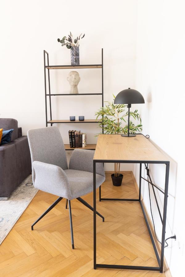 Lahn-Living I - Modernes Design - Privater Garten - Zentrale Lage Nahe Rhein Und Martinsburg Lahnstein Extérieur photo